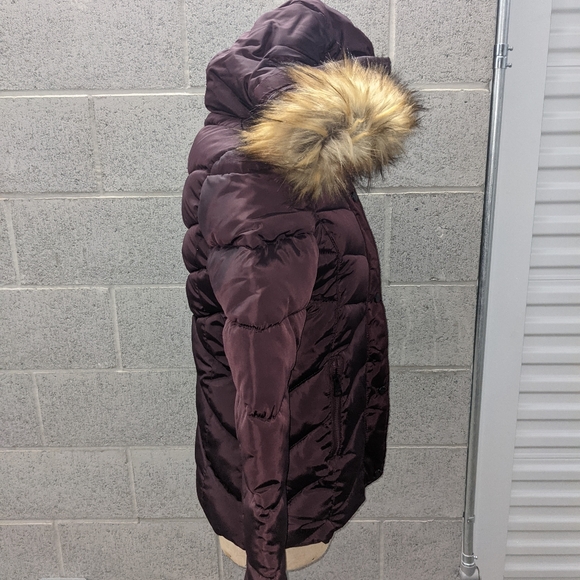 New faux fur hood trimmed puffer jacker - Picture 4 of 7
